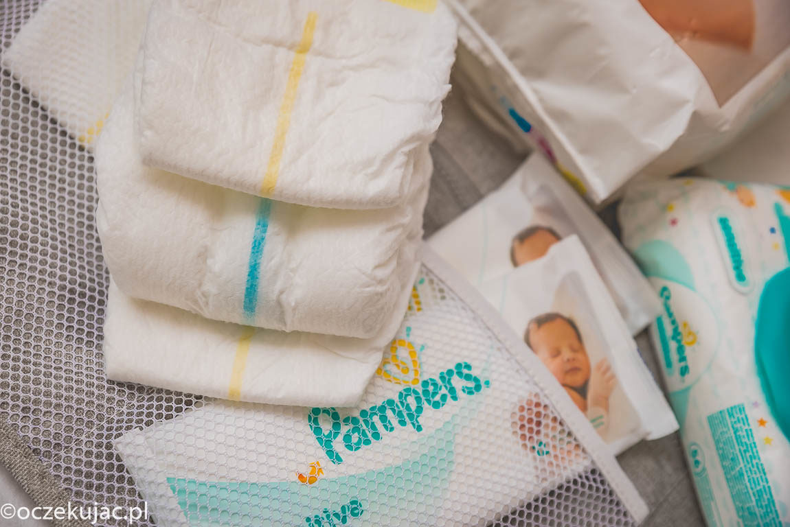 huggies pampers