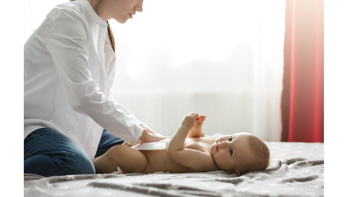 angelcare pojemnik na zużyte pieluchy śmierdzi