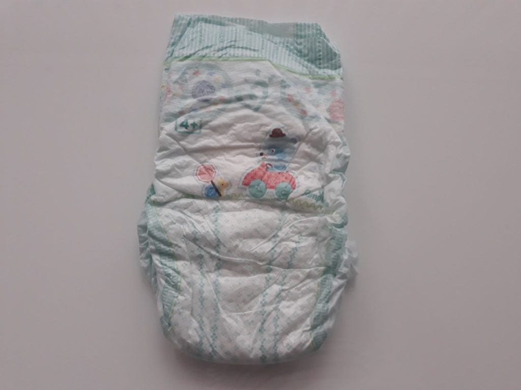 pampers active baby dry 4 90