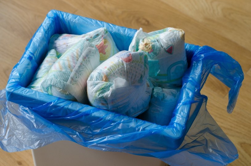 czym różni się pampers pro care od premium